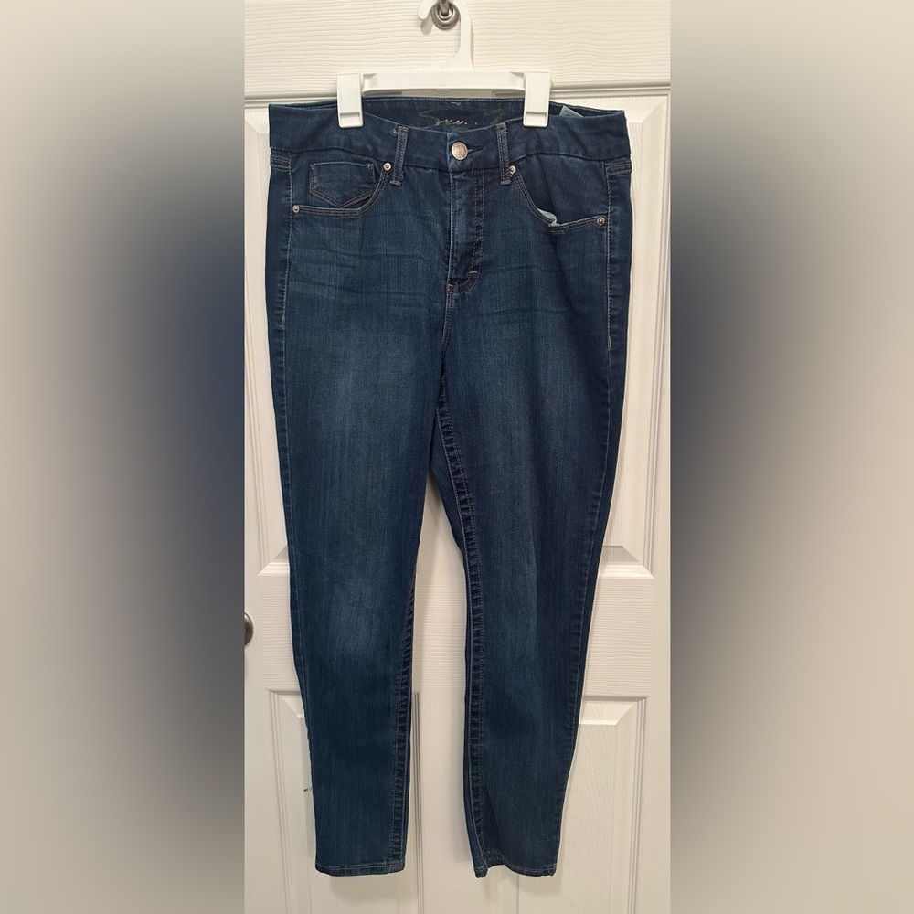 Seven jeans